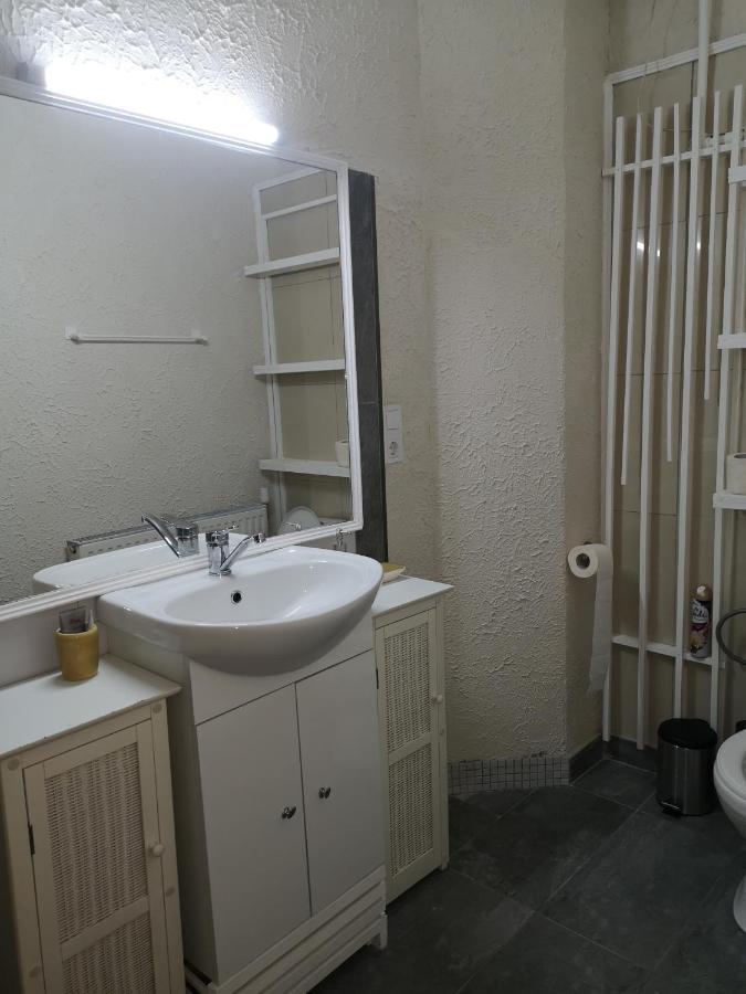 Aqua Apartman Satu Mare Exteriör bild